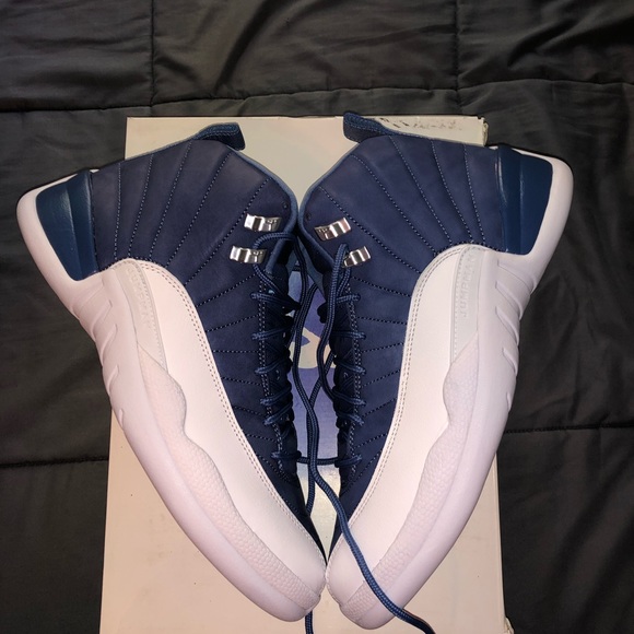 Air Jordan Retro 12 - Picture 5 of 7